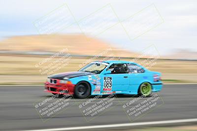 media/May-04-2025-Lucky Dog Racing (Sun) [[21629467aa]]/Turn 9 (115-130pm)/